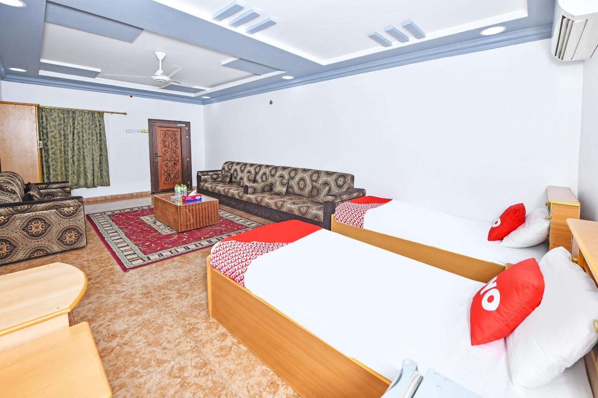 Oyo 138 Gulf Sand Motel Barka Exterior foto